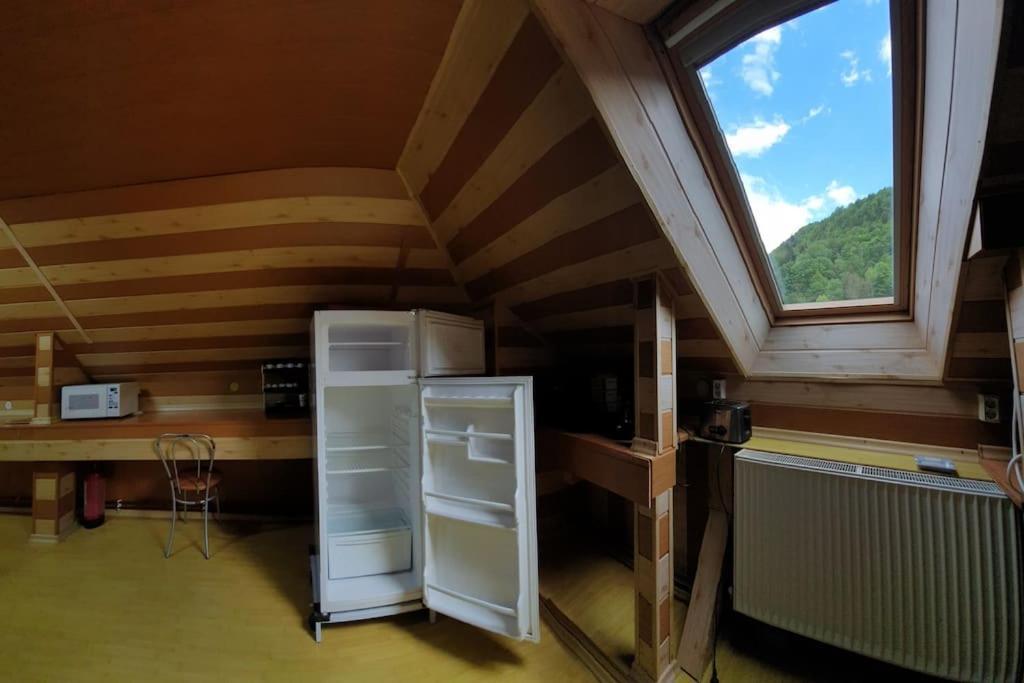 Casa Petruta Dambovicioara Hotell Podu Dimbovitei Exteriör bild